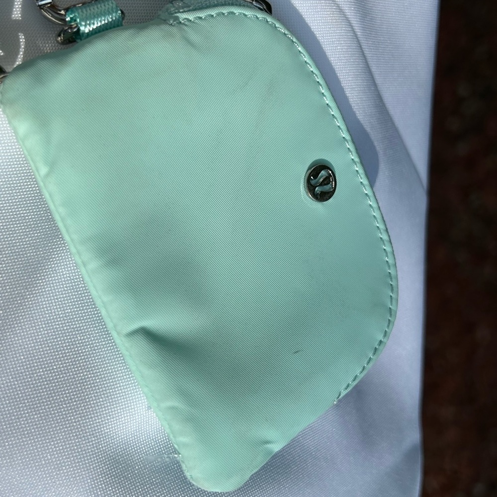 Lululemon Keychain Pouch Set – Light Blue/Mint Green